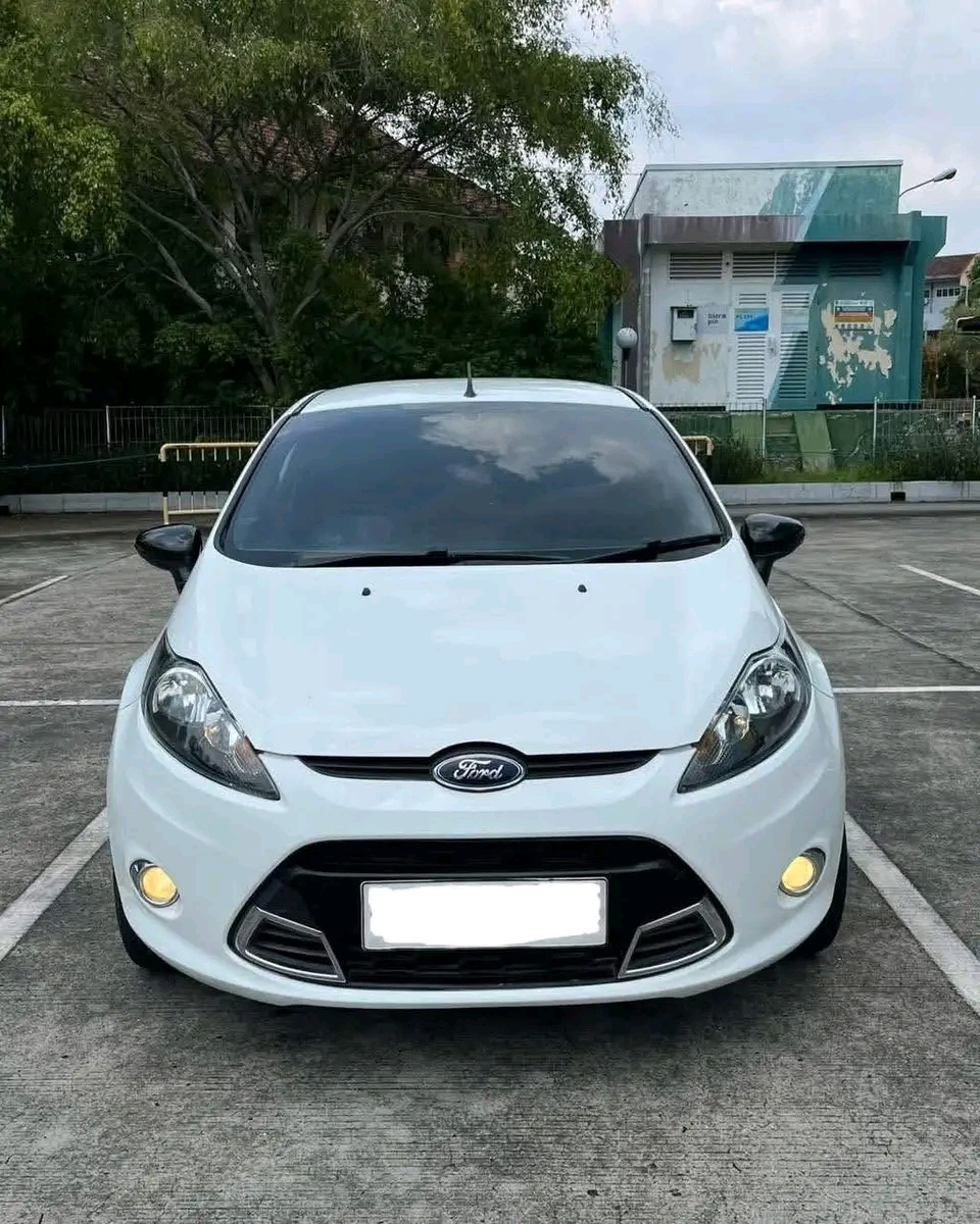 Bank seized car 1